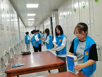 秋意浓浓，来场与图书馆的邂逅